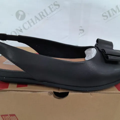 BOXED PAIR OF FITFLOP ALLEGRO BOW LEATHER SLINGBACKS IN BLACK - UK 4.5