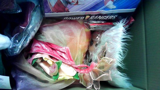 LARGE BOX DRESSING UP ITEMS TO INCLUDE PRINCESS DRESS, POWER RANGER ETC APPROX 20 ITEMS
