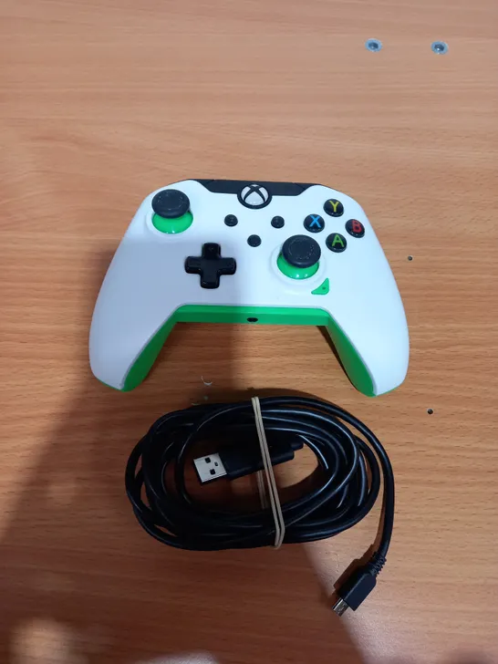 PDP NEON WHITE XBOX WIRED CONTROLLER