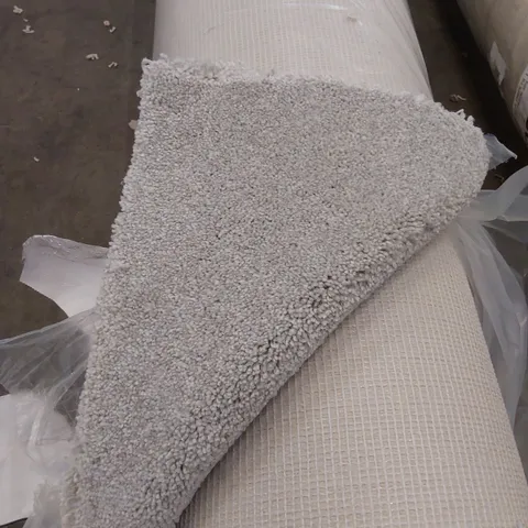 ROLL OF QUALITY EC FREEDOM XTRA MINERAL CARPET // SIZE: APPROX 4 X 3.8m