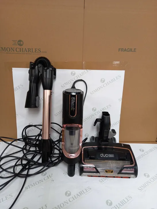 SHARK CORDED STICK VACUUM HZ500UKT