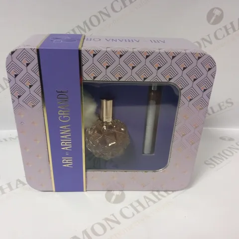 BOXED ARI BY ARIANA GRANDE EAU DE PARFUM GIFT SET