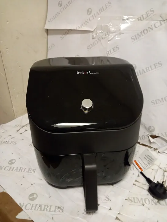 INSTANT POT VORTEX PLUS AIRFRYER