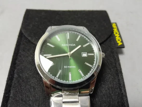 SEKONDA STAINLESS STEEL GENTS WATCH WITH GREEN FACE