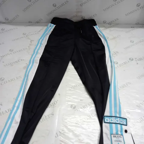 ADIDAS BREAK PANTS IN BLACK - S