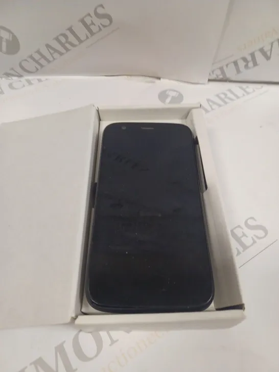 BOXED MOTOROLA MOTO G SMARTPHONE