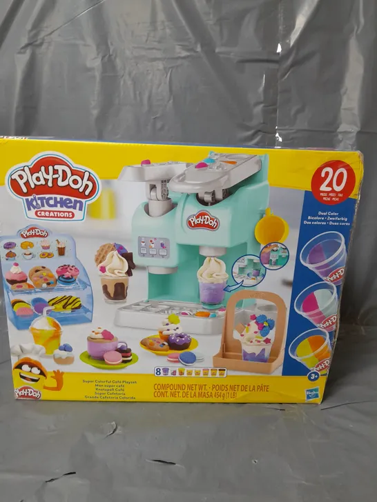 BOXED PLAY-DOH SUPER COLOURFUL CAFÉ PLAYSET RRP £36.99