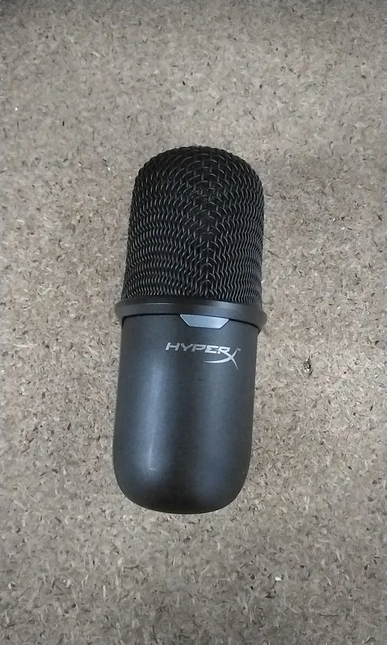 HYPERX SOLOCAST USB CONDENSER GAMING MICROPHONE