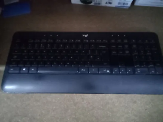 LOGITECH MK540 WIRELESS KEYBOARD