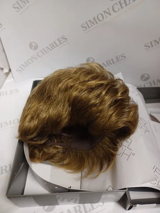 BOXED WINNER WIG BY RAQUEL WELCH - LIGHT BROWN