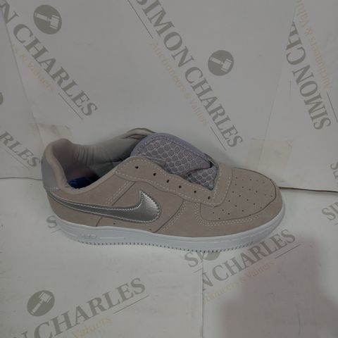 PAIR OF DESIGNER GREY TRAINERS SIZE UNSPECIFIED