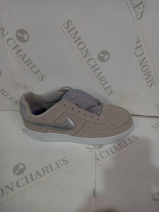 PAIR OF DESIGNER GREY TRAINERS SIZE UNSPECIFIED