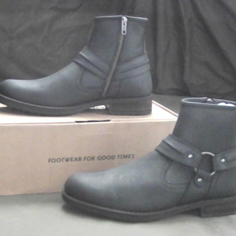 JOE BROWNS CHARCOAL GREY/BLACK LEATHER BOOTS UK SIZE 7
