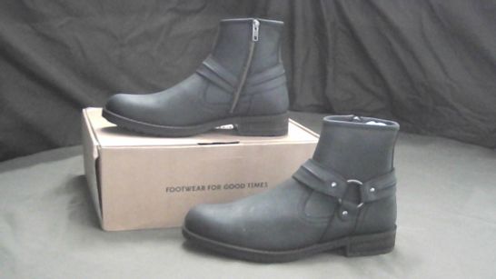 JOE BROWNS CHARCOAL GREY/BLACK LEATHER BOOTS UK SIZE 7