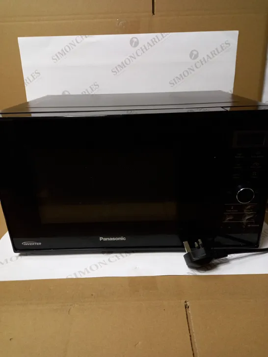 PANASONIC INVERTER MICROWAVE OVEN - BLACK