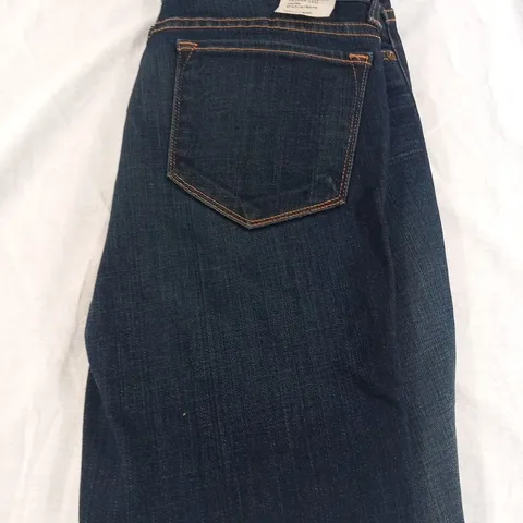 J BRAND THE SKINNY SLIM FIT LOW RISE 10" LEG OPENING JEANS SIZE 28