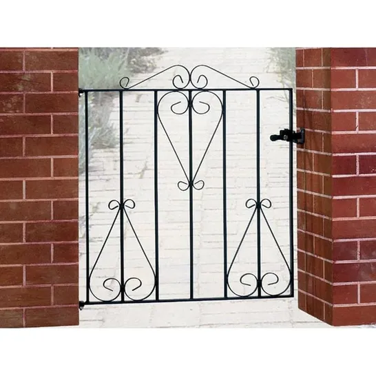 PACKAGED SUEZ BLACK METAL GATE