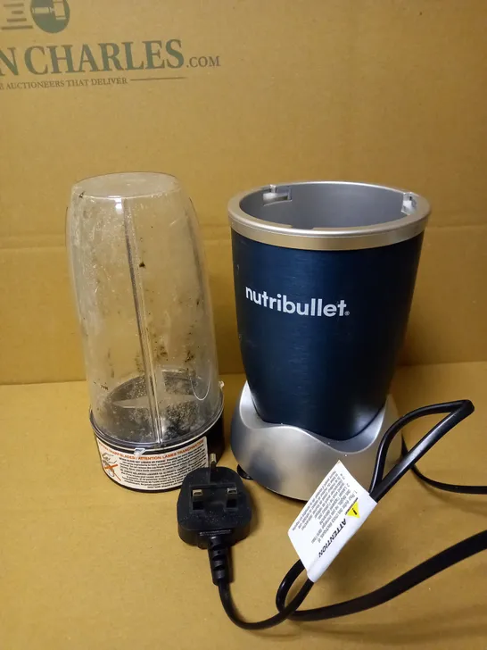 NUTRIBULLET 1000 SERIES BLENDER