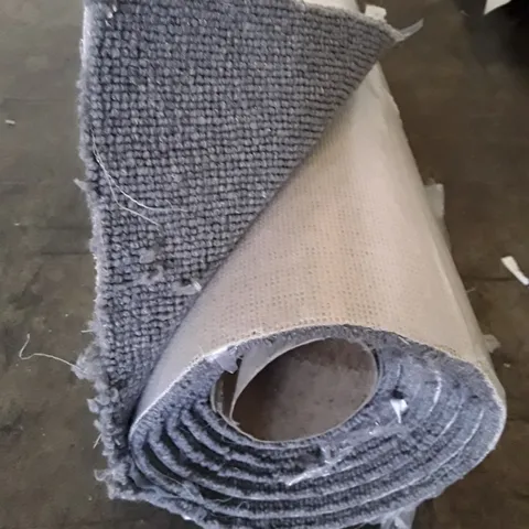 ROLLED AND WRAPPED QUALITY GREY CARPET - LENGTH 2.8M WIDTH 4M