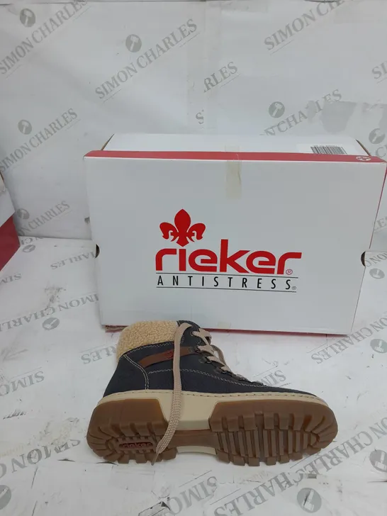 BOXED PAIR OF RIEKER LACE UP CHUNKY BOOTS IN NAVY SIZE 4