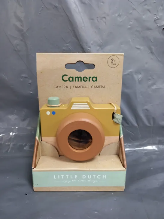 LITTLE DUTCH WOODEN CAMERA