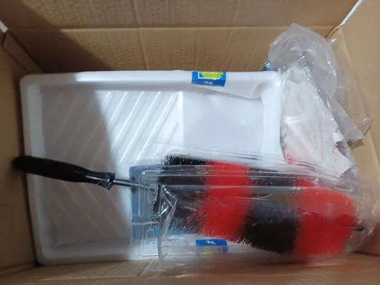 BOX OF APPROX 10 ASSORTED ITEMS TO INCLUDE - GARDEN SHARP TROWEL - PERSONAL CARE PRODUCTS - NON WOVEN FACE MAST ECT