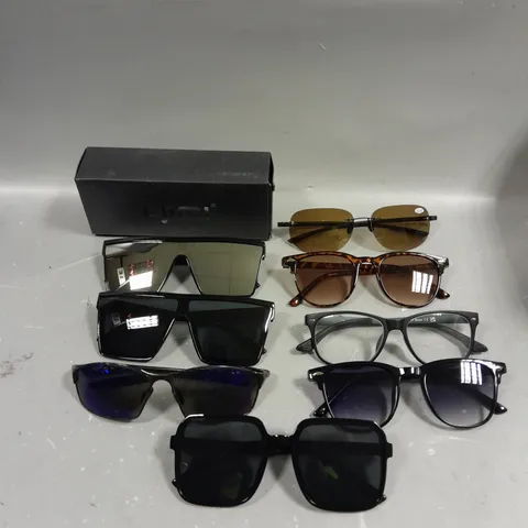 APPROXIMATELY 20 ASSORTED GLASSES/SUNGLASSES IN VARIOUS DESIGNS 