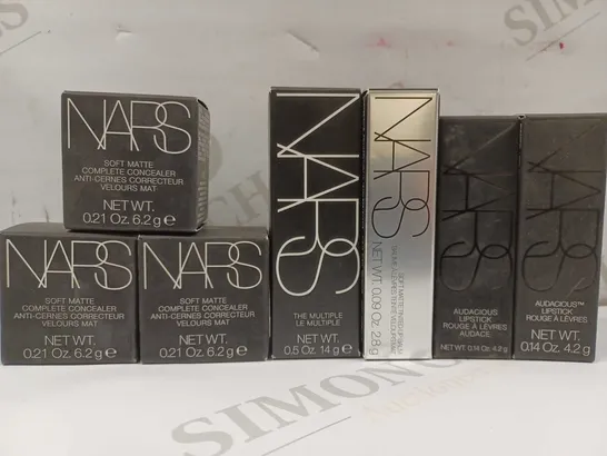 LOT OF APPROX 7 ASSORTED NARS PRODUCTS TO INCLUDE THE MULTIPLE, TINTED LIP BALM, LIPSTICK, ETC 