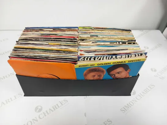 A BOX OF APPROXIMATELY 140 X 7” SINGLE VINYL RECORDS.