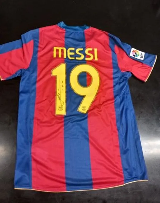 BARCELONA FC HOME JERSEY SIGNED BY LIONEL MESSI WITH CERTIFICATE OF AUTHENTICITY