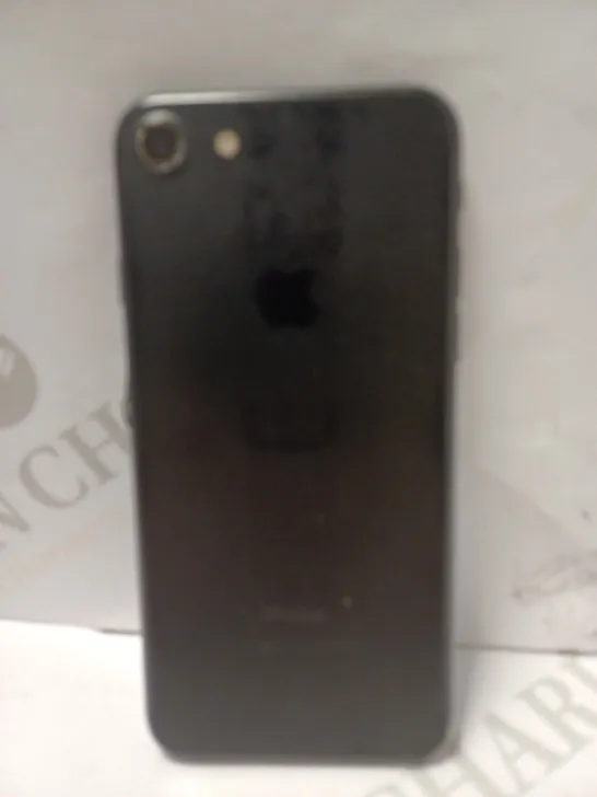 APPLE IPHONE 7 (A1778) SMARTPHONE