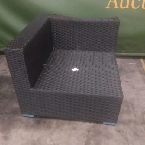 RATTAN EFFECT SOFA SECTION BLACK