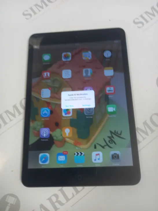 UNBOXED APPLE IPAD IN DARK GREY - A1432