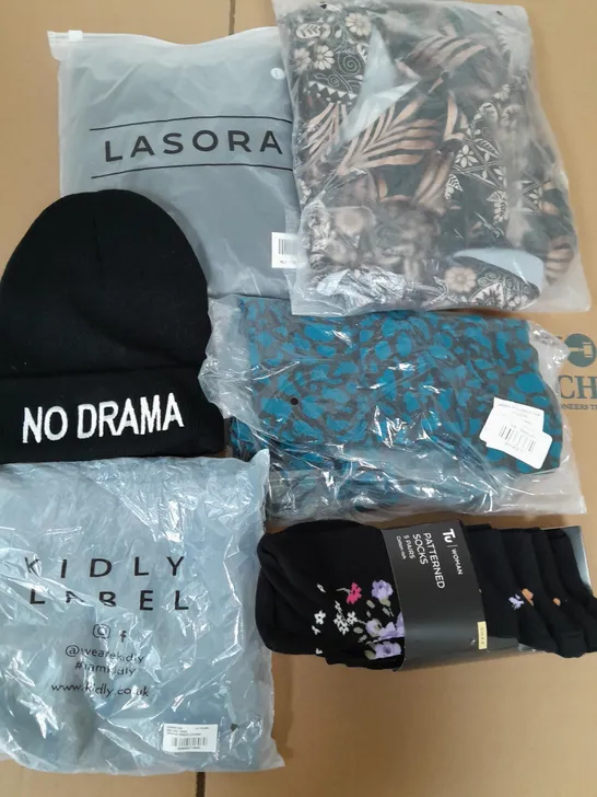 BOX OF APPROXIMATELY 10 CLOTHING ITEMS TO INCLUDE NO DRAMA BEANIE, PATTERNED SOCKS, TOPS ETC