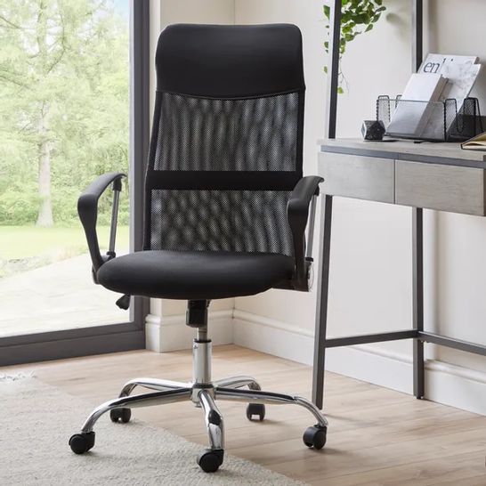 BOXED MAXWELL ERGONOMIC OFFICE CHAIR (1 BOX)