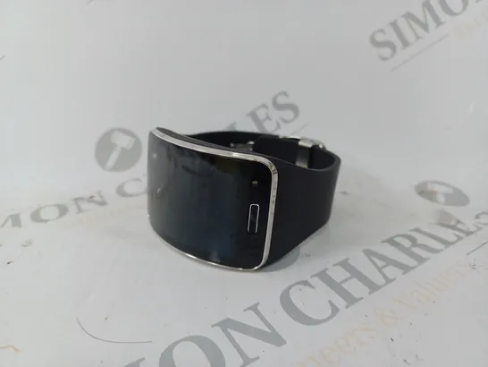 SAMSUNG GEAR S IN BLACK