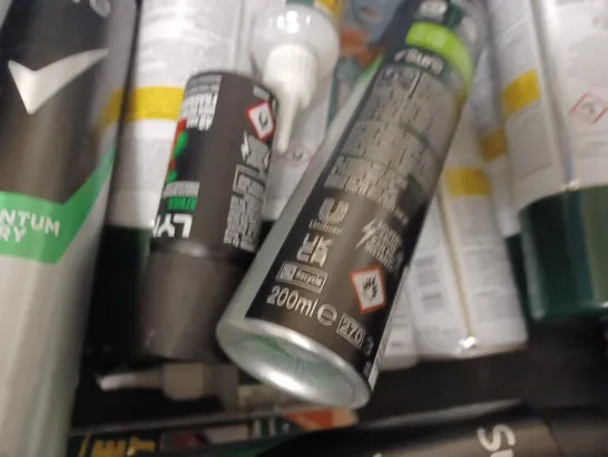 BOX OF APPROX 10 ASSORTED AEROSOLS TO INCLUDE SURE MEN DEODORANT, GLADE AIR FRESHENER, EVER BUILD MITRE FAST, ETC 