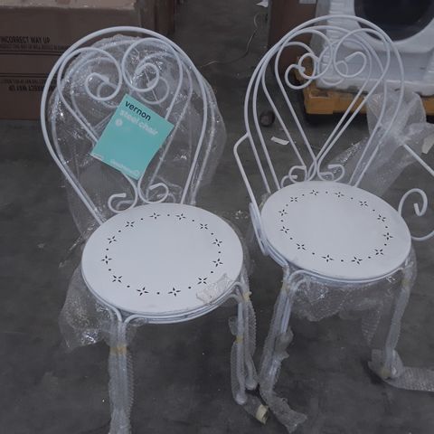 LOT OF 4 WHITE STEEL GARDEN CHAIRS