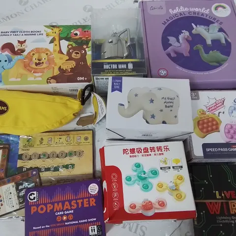 LOT OF 10 ASSORTED TOYS AND KIDS ACTIVITIES TO INCLUDE BANANAGRAMS AND MAGICAL CREATURES 