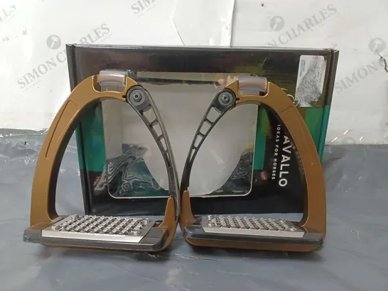 BOXED ARENA ALUPRO STIRRUPS AC607