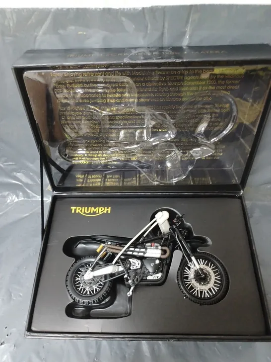 BOXED JAMES BOND NO TIME TO DIE TRIUMPH SCRAMBLER 1200 MATERA