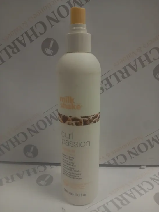 MILK_SHAKE CURL PASSION LEAVE IN SPRAY 300ML