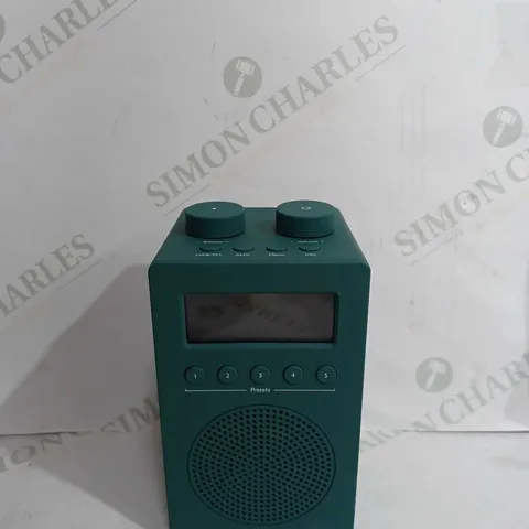 JOHN LEWIS SOLO DAB+/FM DIGITAL RADIO