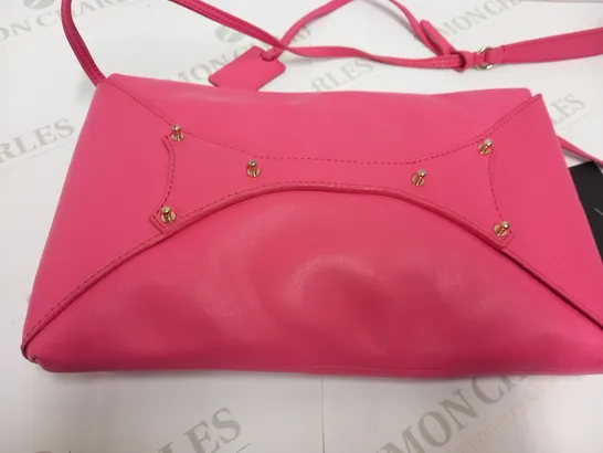 MCQ BY ALEXANDER MCQUEEN PLAIN NAPPA HOT PINK CLUTCH BAG