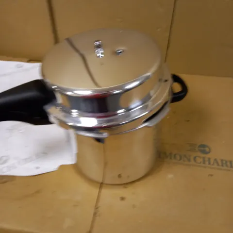 PRESTIGE HIGH DOME PRESSURE COOKER