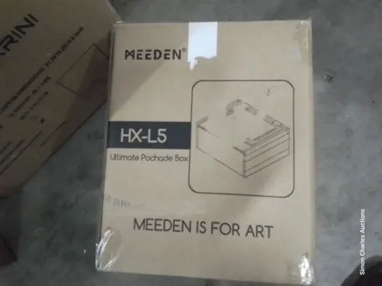 PALLET OF ASSORTED ITEMS TO INCLUDE, MEEDEM ULTIMATE POCHADE BOX, UMBRELLAS, BOXED CHAIRS, SPIN MOP, FOLDING CHAIR, SMART MIRROR.