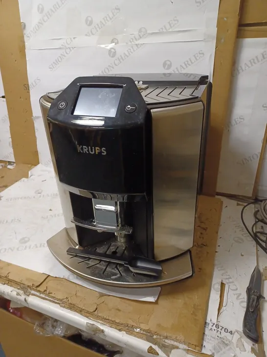 KRUPS EA907D40 AUTOMATIC ESPRESSO BEAN TO CUP COFFEE MACHINE