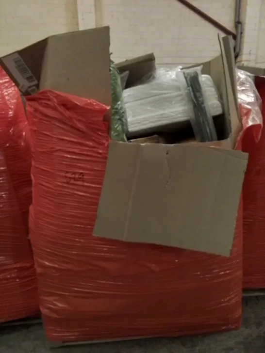 UNPROCESSED PALLET OF ASSORTED ITEMS TO INCLUDE HALLOWEEN DECORATIONS, TOILET SEATS, BOXED WALL MIRROR AND MATTRESS 