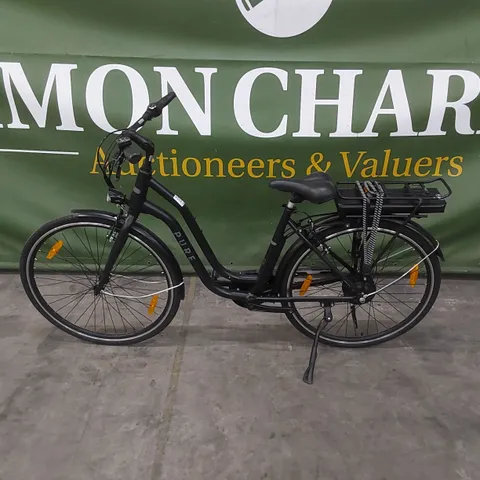 PURE FREE CITY ELECTRIC HYBRID BIKE 