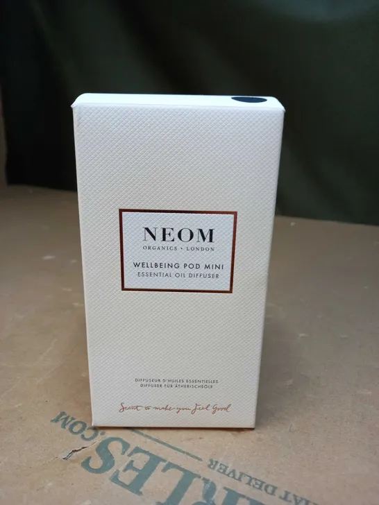 NEOM ESSENTIAL OIL DEFUSER